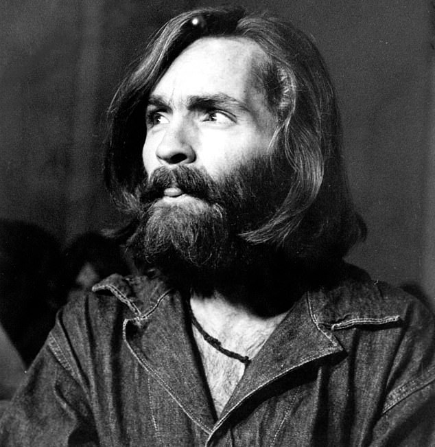Manson orquestó los asesinatos de cinco personas en Los Ángeles en 1969, pero Fromme nunca fue condenado. 