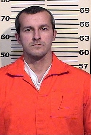 Nuevo hogar: Chris Watts fue trasladado de la cárcel del condado de Weld al Departamento Correccional de Colorado el lunes (foto de Watts)