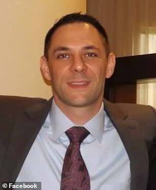 La semana pasada, el hermano de Cincinelli, Salvatore Cincinelli, un agente del FBI de 41 años, se suicidó.