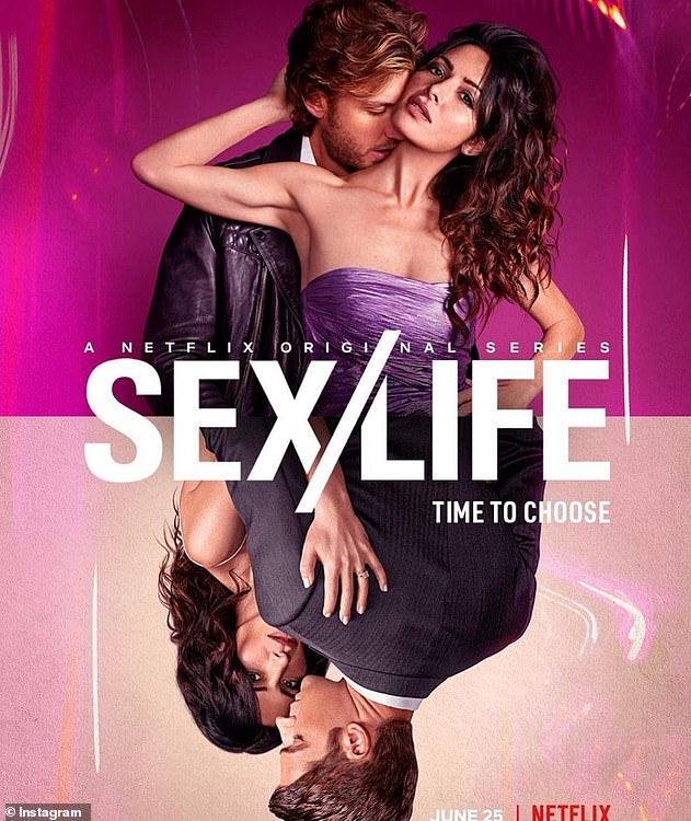 Raunchy: Sex/Life es un nuevo programa de Netflix basado en la novela de 44 capítulos de BB Easton sobre 4 hombres.  La nueva serie se filmó en Canadá y se estrenará en todo el mundo.