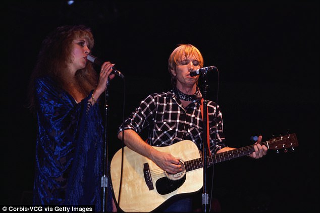 Stevie Nicks y Tom Petty en el programa.  Los dos tenían una larga amistad y una asociación creativa.