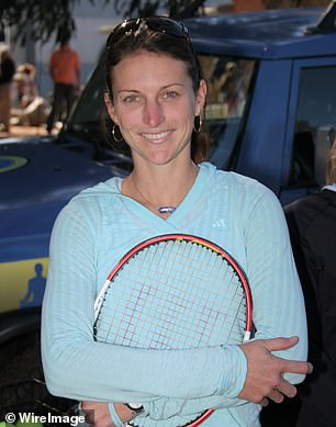 La hermana de Morariu es Corina Morariu, que ganó Wimbledon en dobles en 1999.